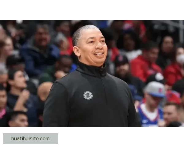 卢指导:开拓者紧追不舍争第七每场胜利都至关重要我们不能掉以轻心 卢指导:开拓者紧追不舍争第七每场胜利都至关重要我们不能掉以轻心